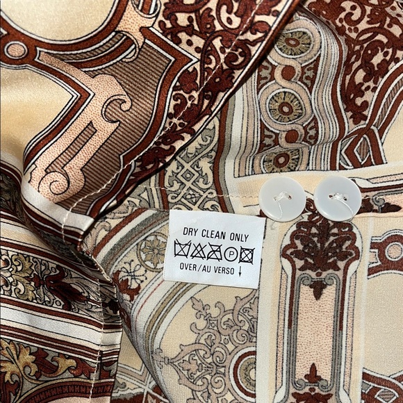 Liz Claiborne Vintage 90's Pure Silk Patterned Surplice Top, Size  16 - Picture 6 of 6